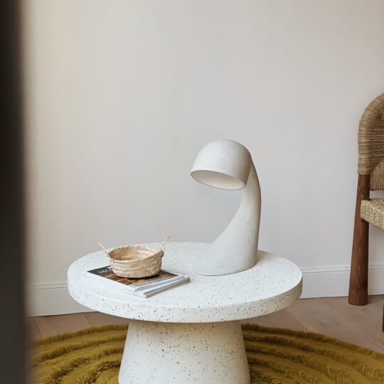 Table basse ronde en terrazzo – Image 1