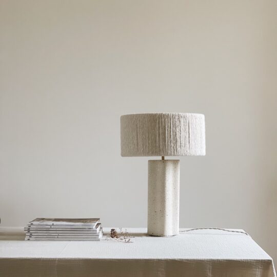 Lampe Béton Fait Main "Blanche" – Image 1