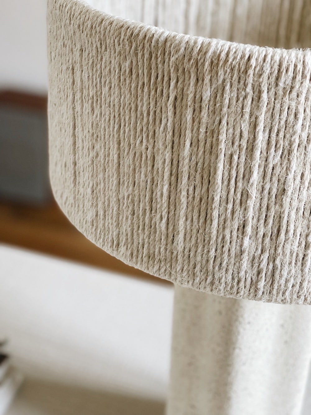Lampe Béton Fait Main "Blanche"