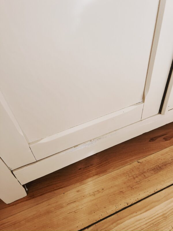 Armoire enfant vintage en bois