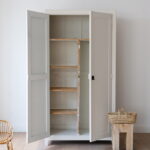 armoire vintage en bois