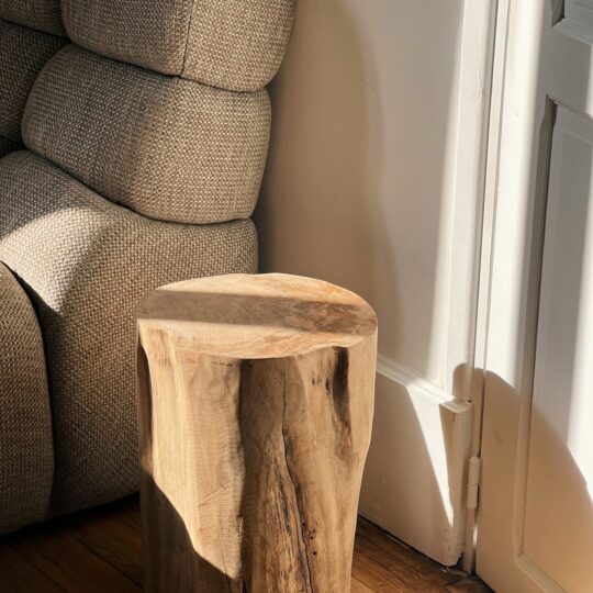Tabouret en teck recyclé – Image 2