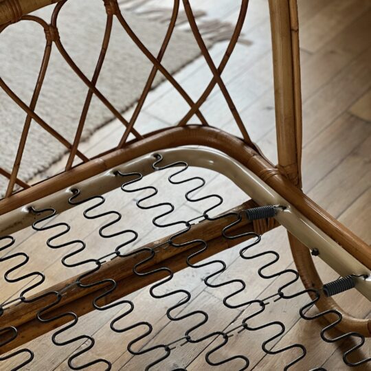 Lit en rotin vintage – Image 4
