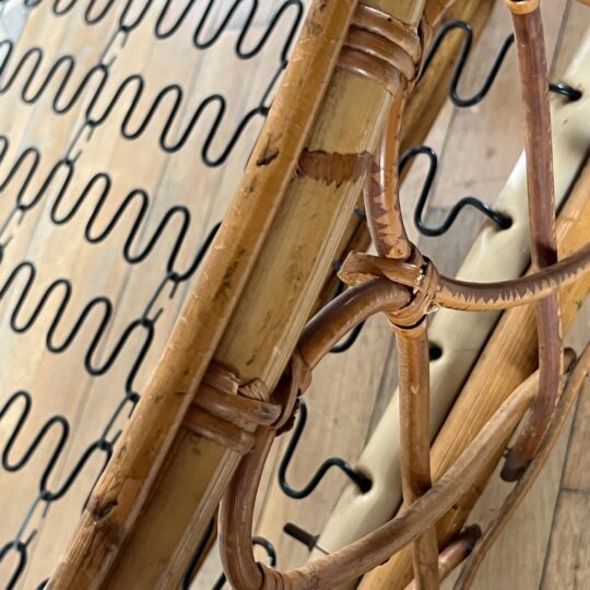 Lit en rotin vintage – Image 5