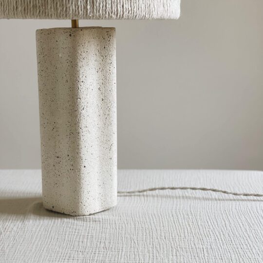 Lampe Béton Fait Main "Blanche" – Image 3
