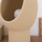 lampe a poser en céramique beige