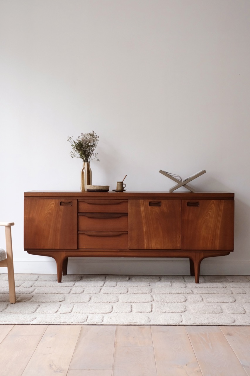 Enfilade vintage en teck Greaves & Thomas – Image 1