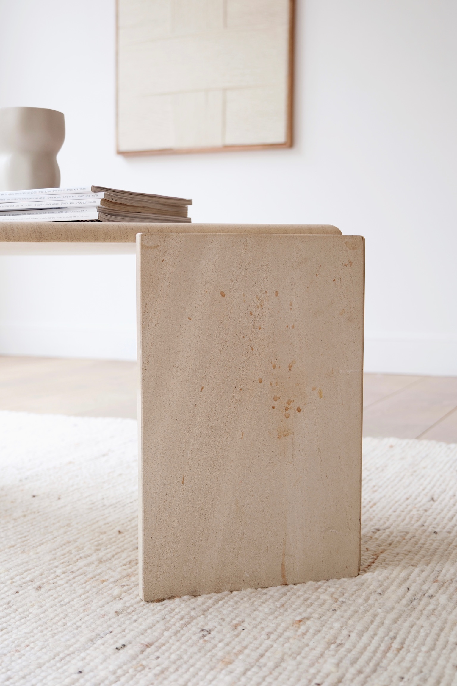 table basse travertin vintage détail