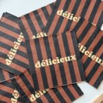 Serviettes en papier rayées