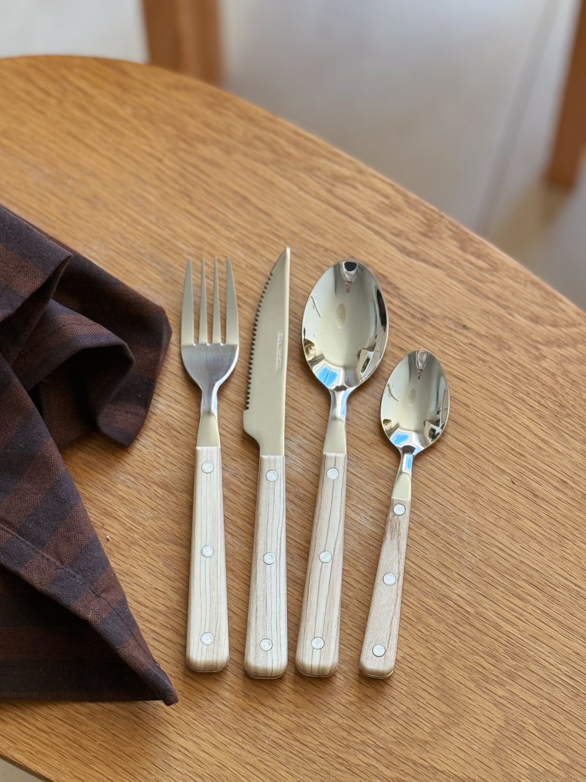 Set de 4 couverts en acier inoxydable – Image 5
