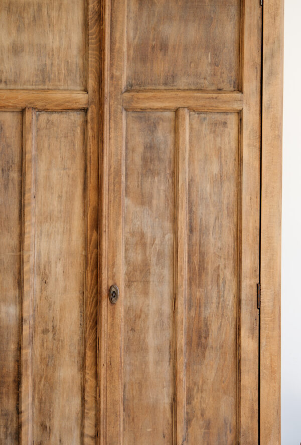 Armoire-Vintage3 Armoire parisienne vintage en bois