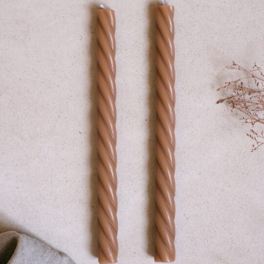 bougies décoratives torsadées