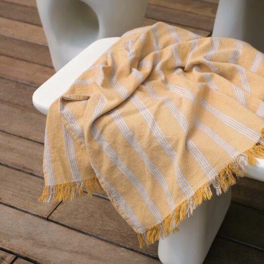 Fouta de plage rayée jaune