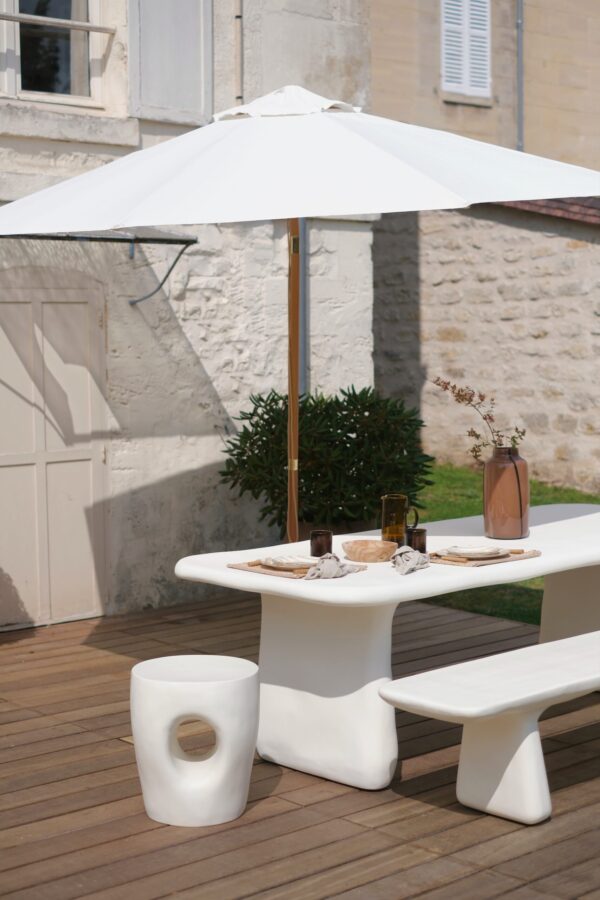 Table de jardin résine blanche