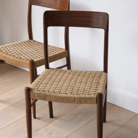 Paire de chaises vintage style Moller – Image 6