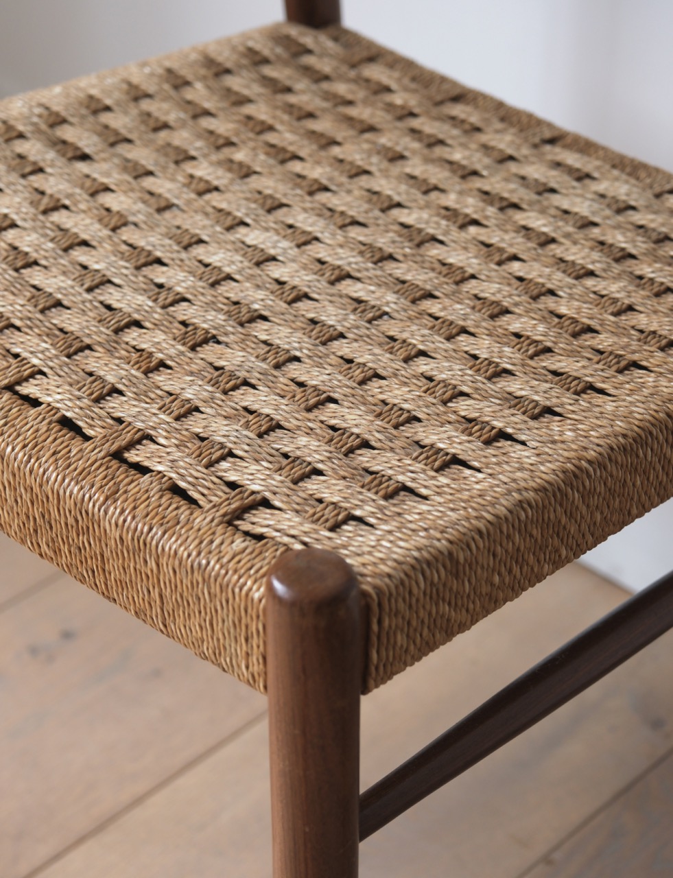 Paire de chaises vintage style Moller – Image 3