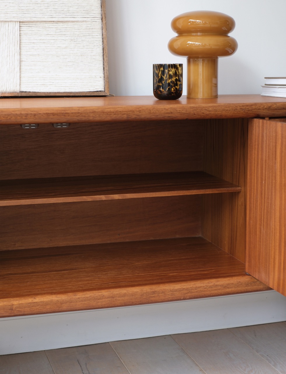Enfilade vintage en teck Hortense – Image 4