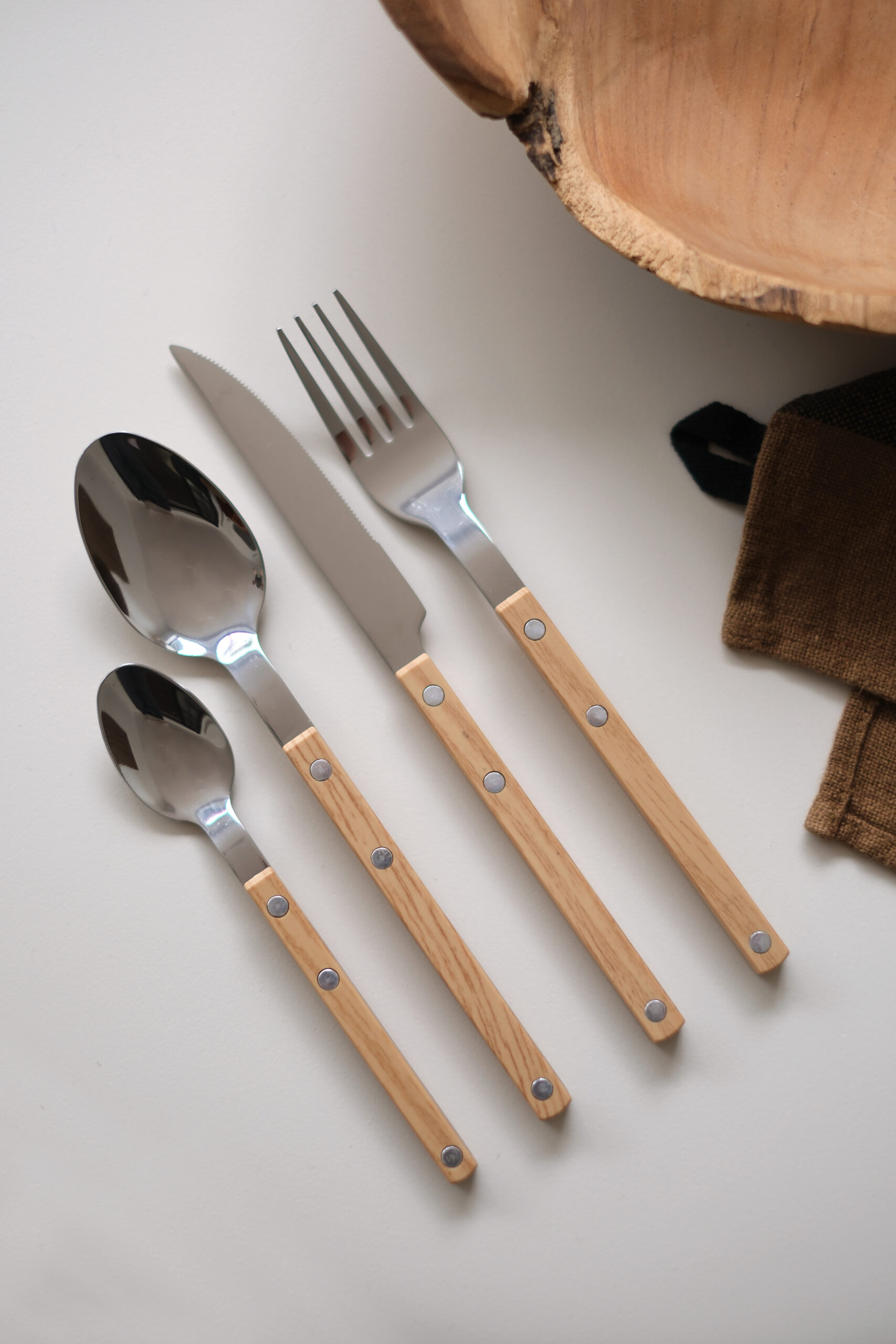 set 4 couverts bois clair
