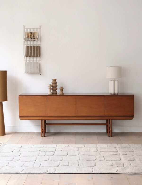 enfilade en teck White & Newton