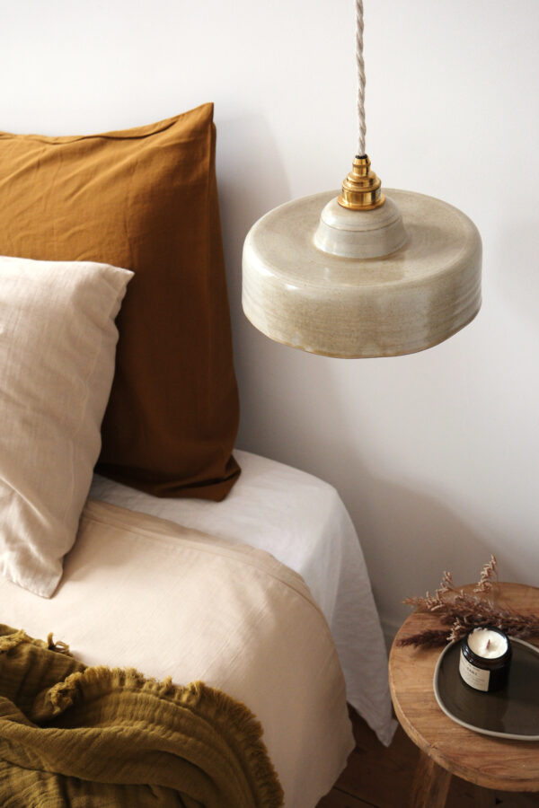 Suspension ursule en céramique vert de gris