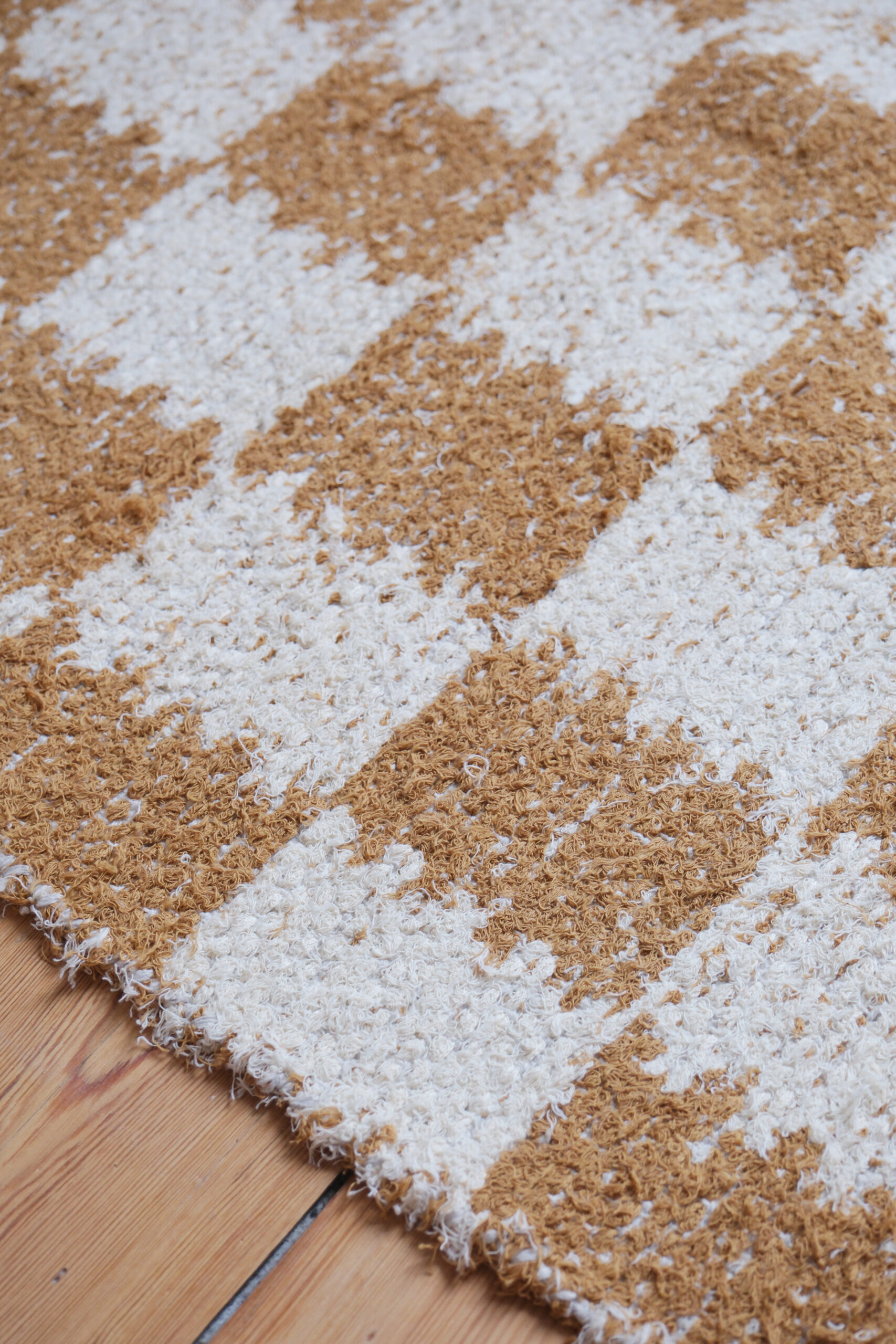 tapis à carreaux