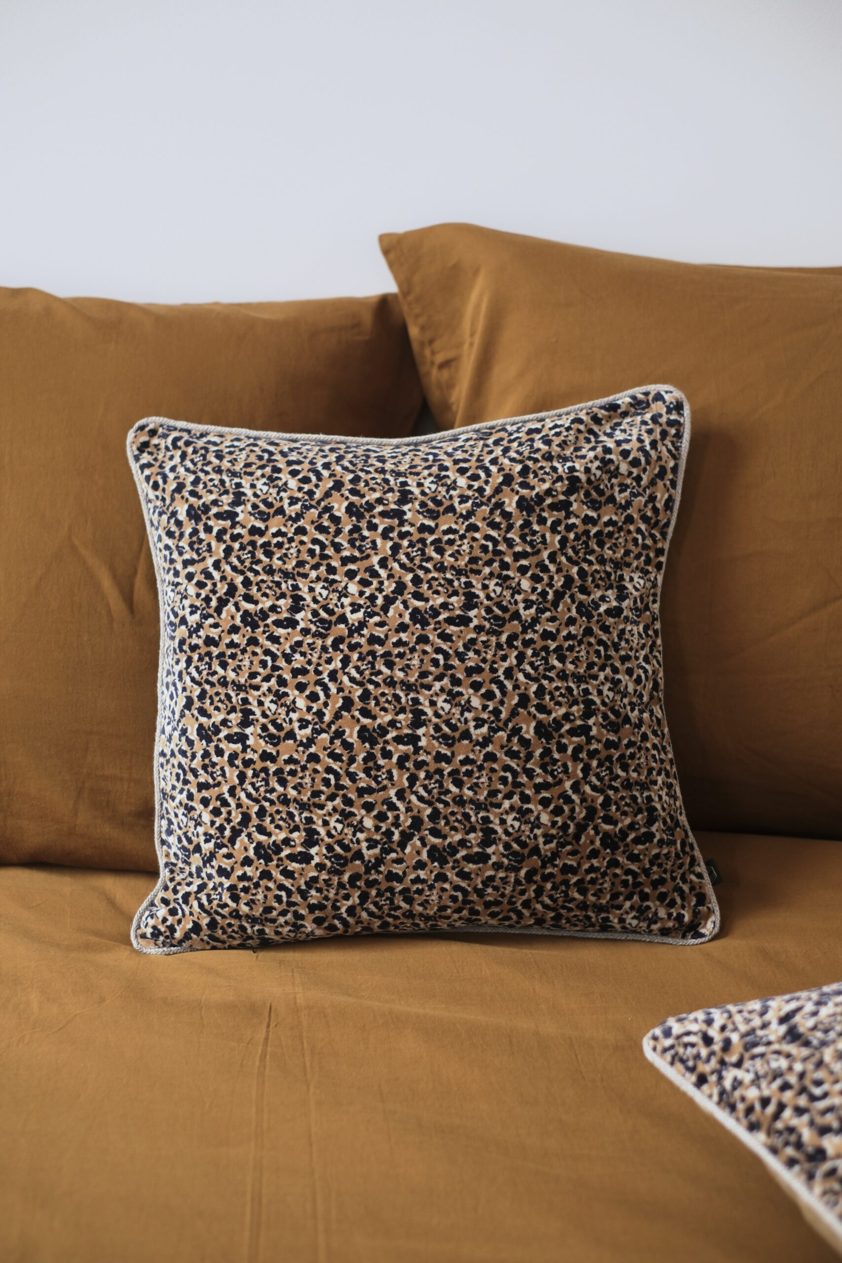 Housse de coussin Léopard – Image 4