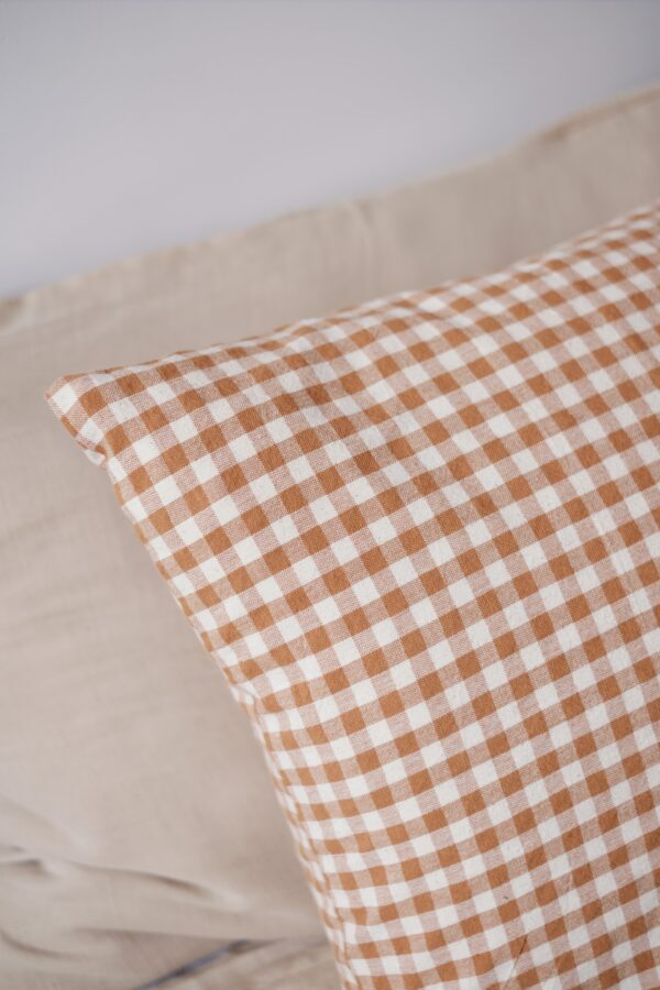 détail housse de coussin vichy