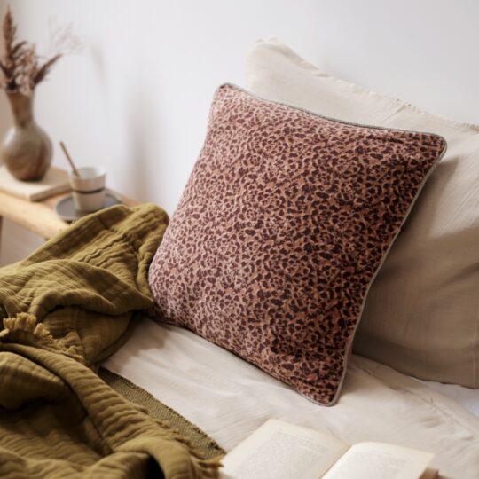 housse de coussin léopard