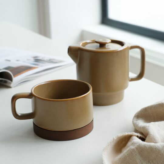 Théière solitaire en grès – Image 3