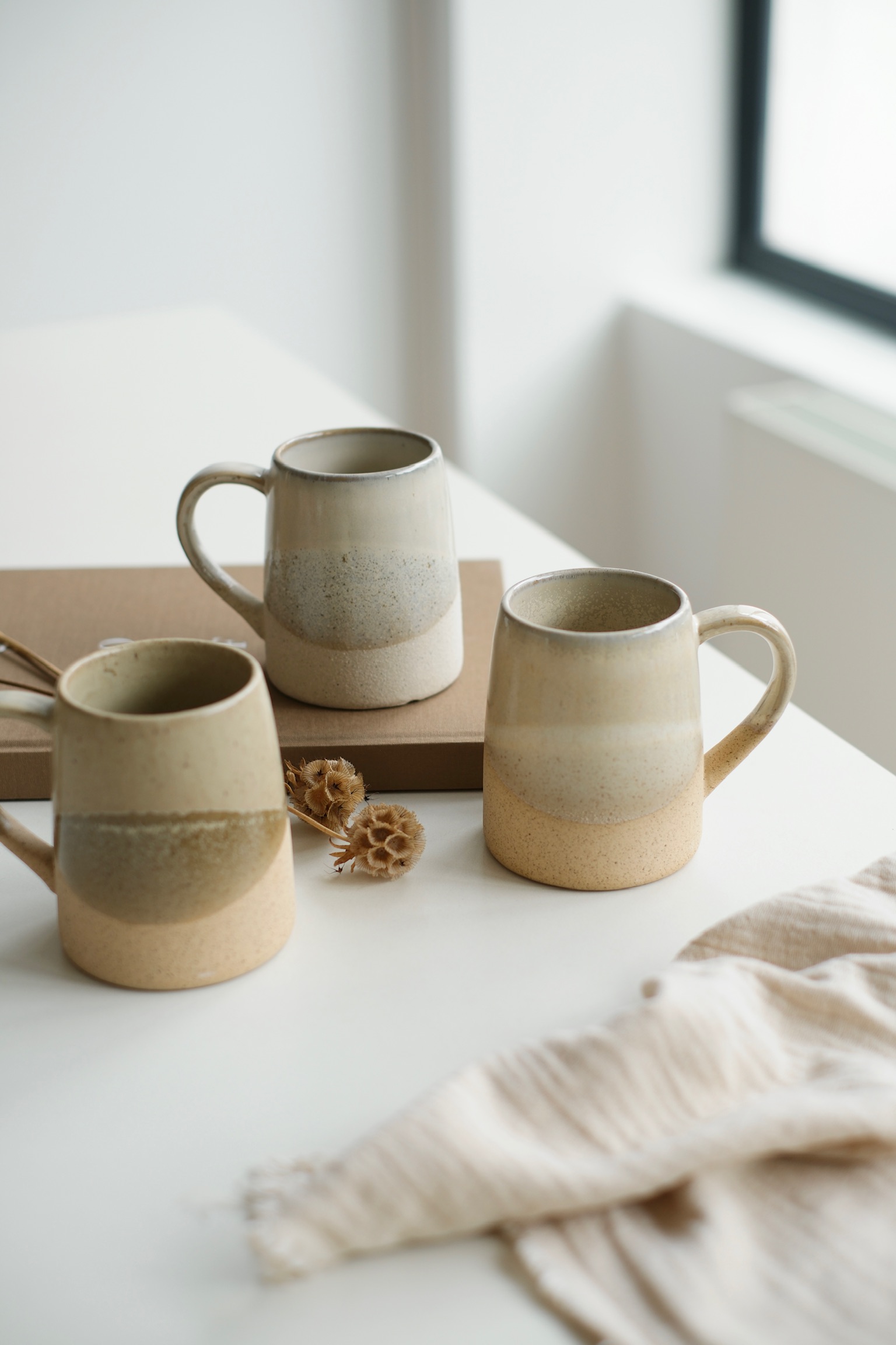 Lot de 3 mugs en grès