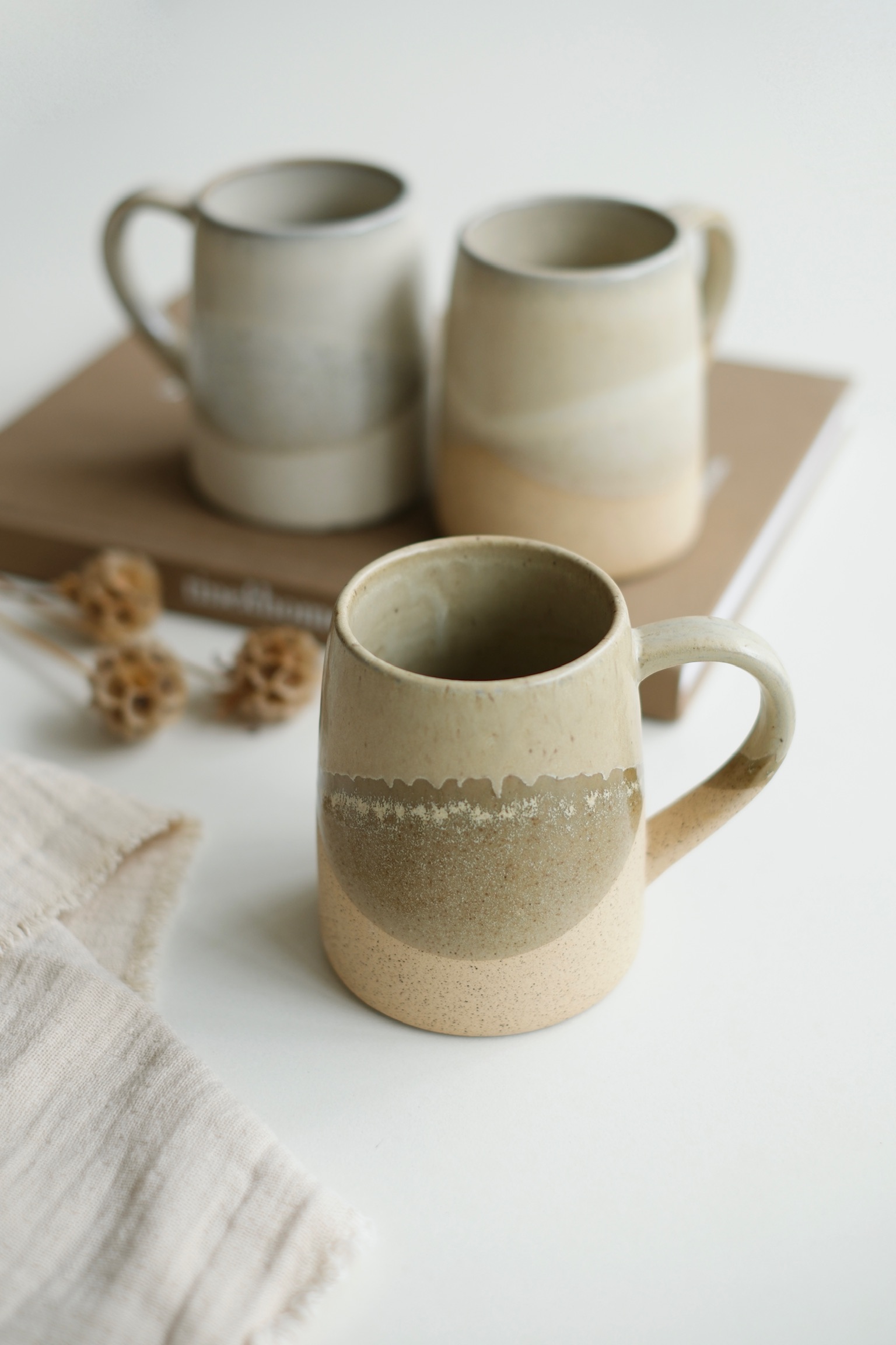 mugs en grès