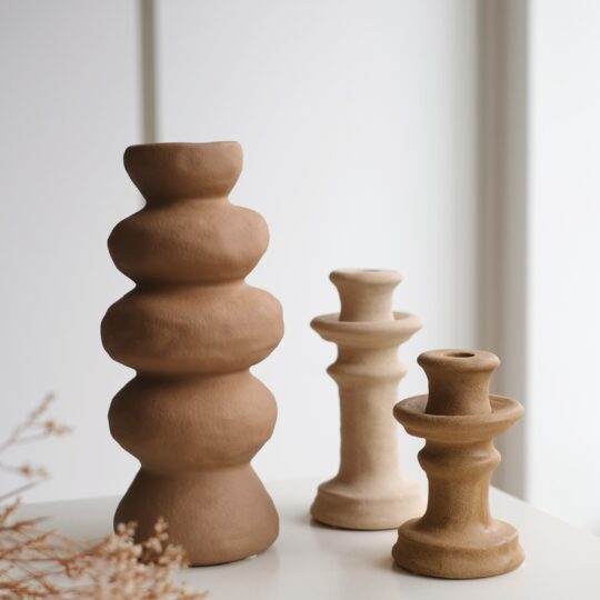 vase en céramique avec bougeoir