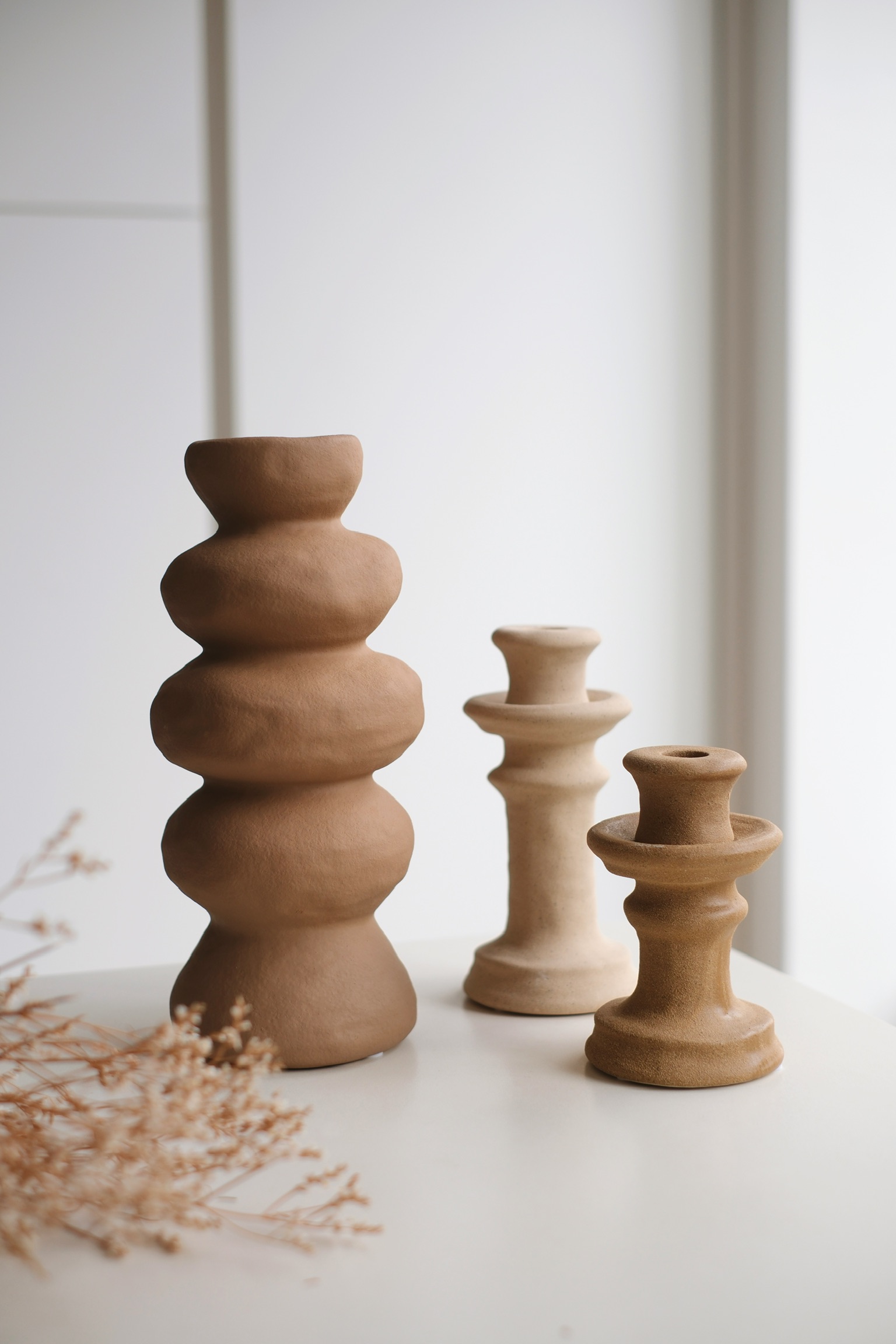 vase en céramique avec bougeoir