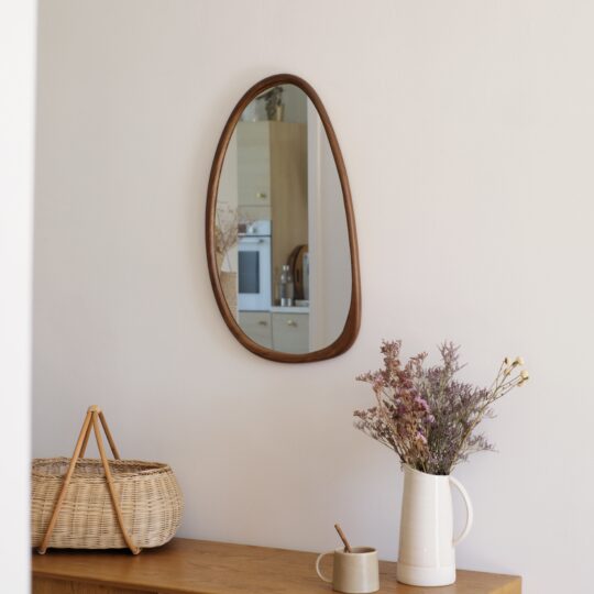 Miroir organique en bois - 2 tailles – Image 5