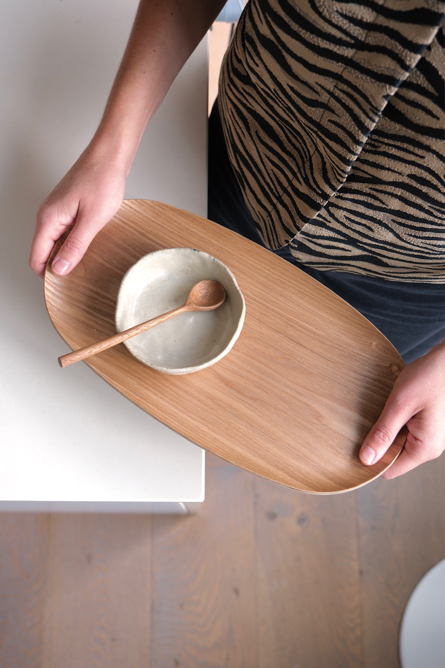 plateau ovale en bois