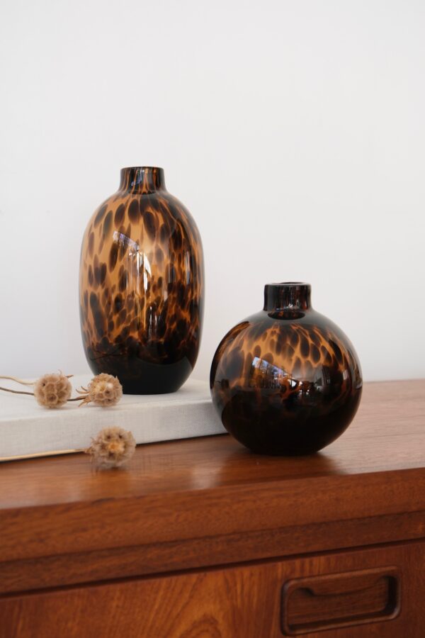 vase léopard