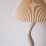 détail lampe organique ondulée