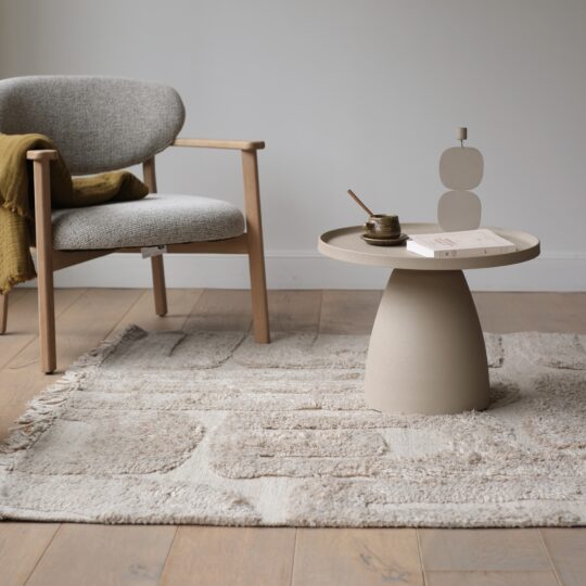 table d'appoint beige