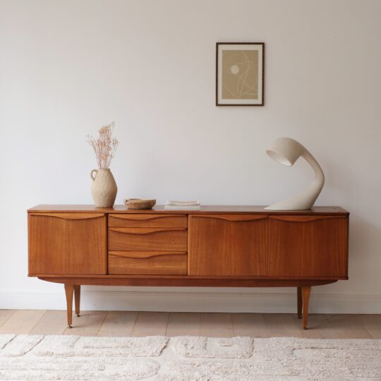 enfilade White & Newton vintage