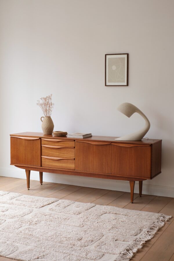 enfilade White & Newton vintage enfilade White & Newton vintage