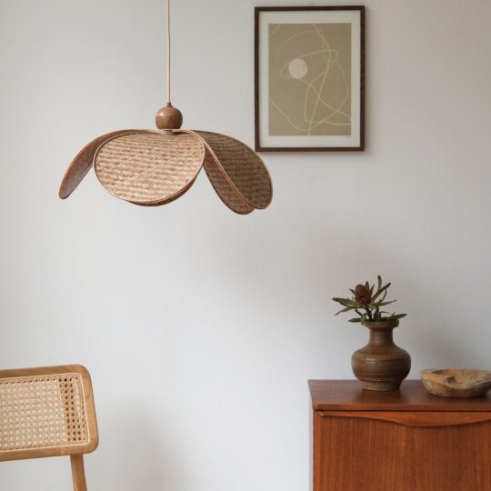 suspension pétale rotin