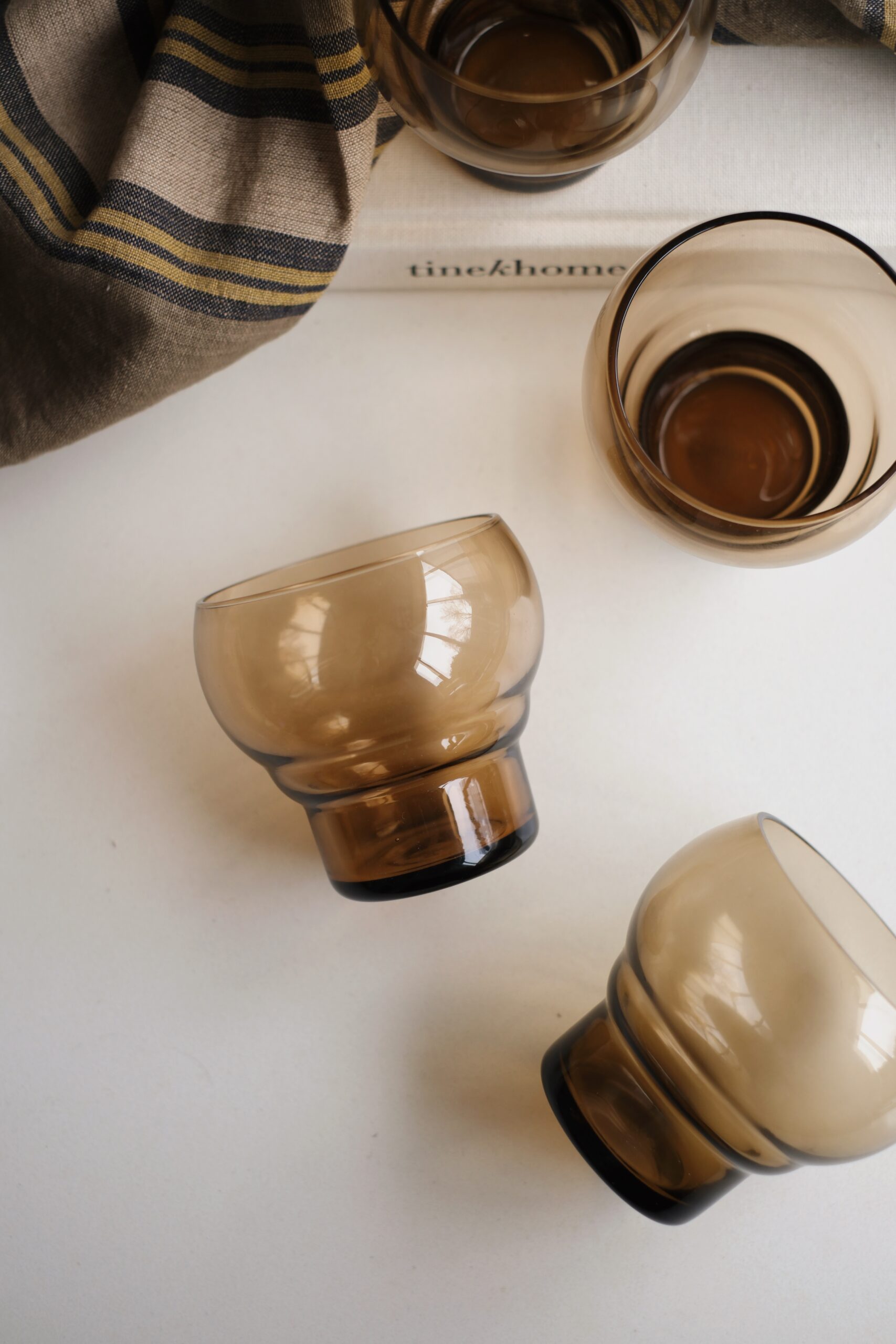 gobelet ambré design rétro