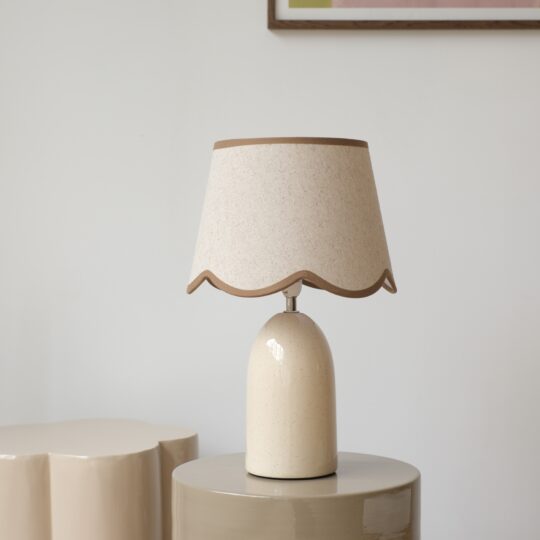 lampe à poser abat jour feston