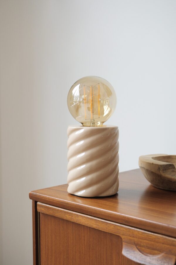 Petite lampe à poser Nina