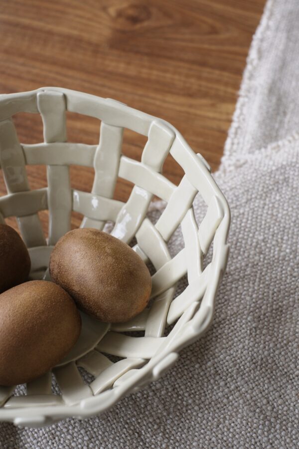 Saladier en céramique ajouré