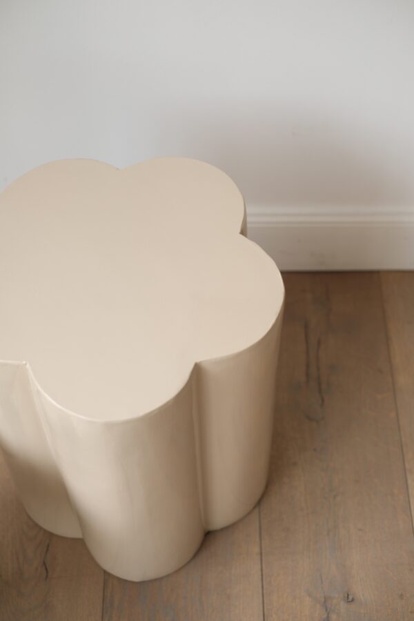 Bout de canapé Fleur