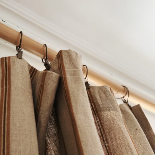 Rideau en lin epais