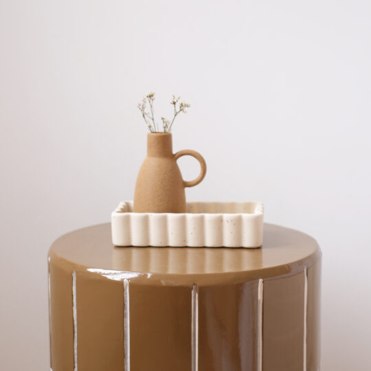 Bout de canapé carreaux marron – Image 3