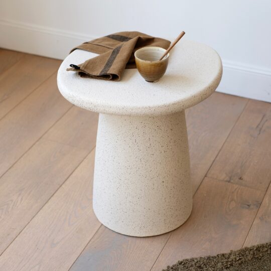 table d'appoint ronde aspect pierre