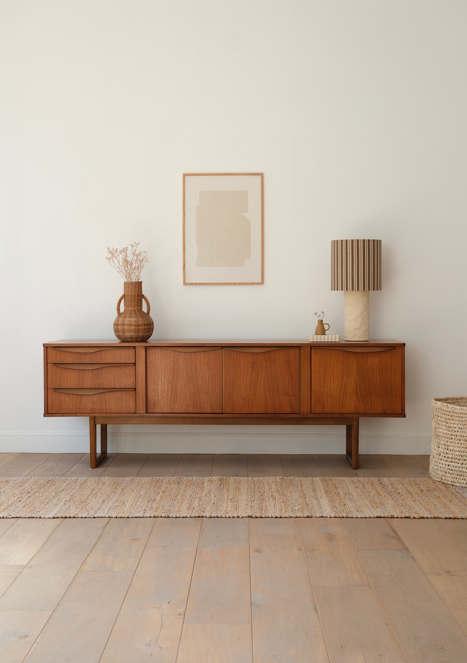 enfilade scandinave vintage pieds traîneaux